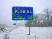 Welcome to Florida sign and snow in D3 on January 28, 2014