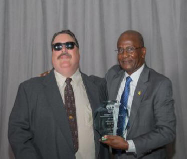 VolunteerJamesEast20181017sm